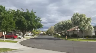 Photo #2: 2099473 Listing