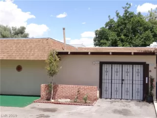 Photo #1: 2099477 Listing 