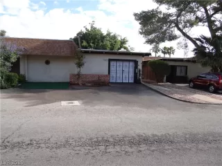 Photo #2: 2099477 Listing 