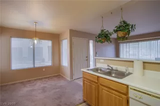 Photo #1: 2099551 Listing 