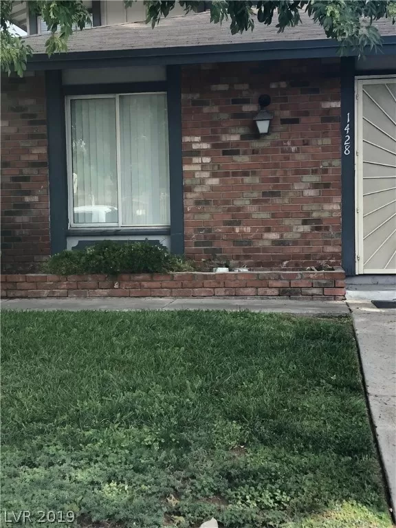 MLS: 2099586 Condo For Sale