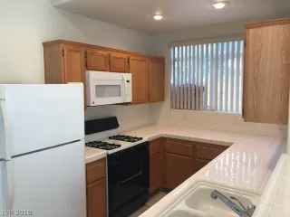 Photo #1: 2099598 Listing