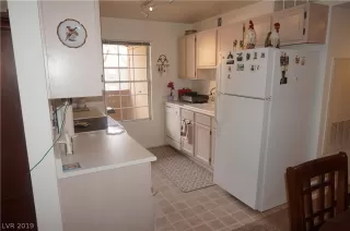 Photo #2: 2099633 Listing 