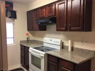 Photo #6: 2099635 Listing 