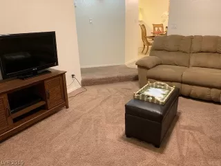 Photo #6: 2099678 Listing 