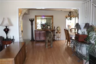 Photo #2: 2099708 Listing