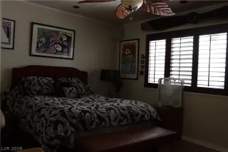 Photo #6: 2099708 Listing