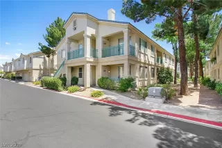 Photo #1: 2099729 Listing