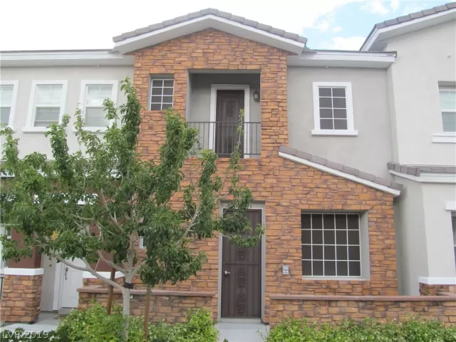 MLS: 2099771 Condo For Sale