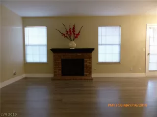 Photo #2: 2099783 Listing 