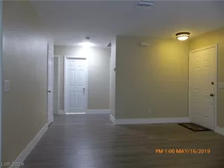 Photo #6: 2099783 Listing 