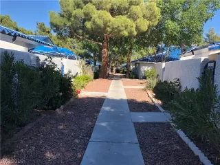 Photo #1: 2099819 Listing 