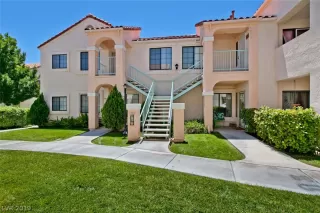 Photo #1: 2099904 Listing 