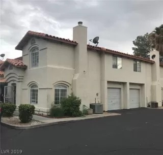 Photo #1: 2099970 Listing