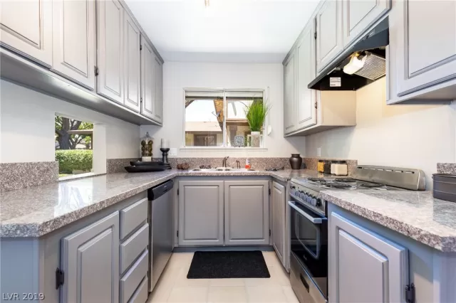 MLS: 2099975 Condo For Sale