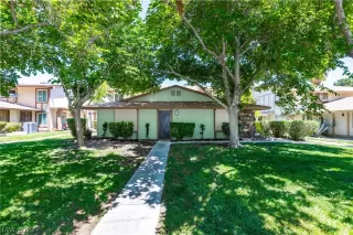 Photo #1: 2099975 Listing 