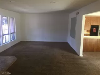 Photo #4: 2099979 Listing