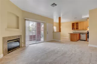 Photo #6: 2100157 Listing 