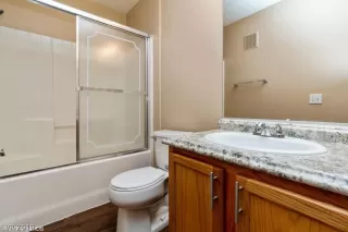 Photo #1: 2100160 Listing