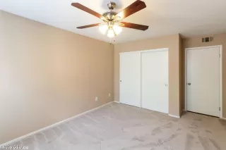 Photo #5: 2100160 Listing