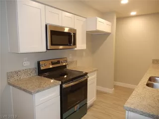 Photo #1: 2100175 Listing