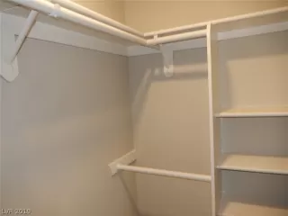 Photo #6: 2100175 Listing