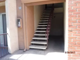 Photo #3: 2100198 Listing 