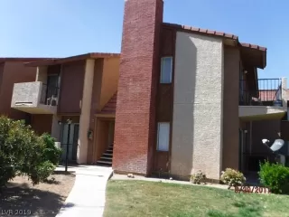 Photo #4: 2100198 Listing 