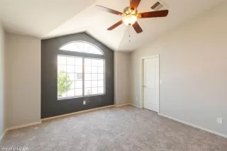 Photo #6: 2100223 Listing