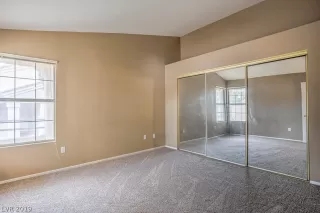 Photo #6: 2100325 Listing 