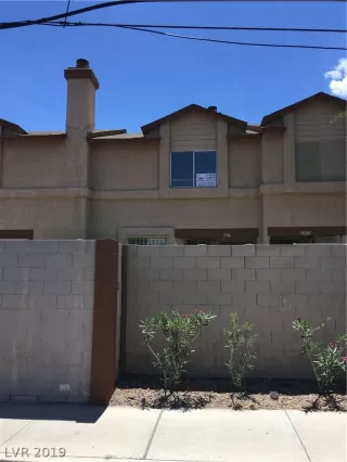 Photo #1: 2100353 Listing