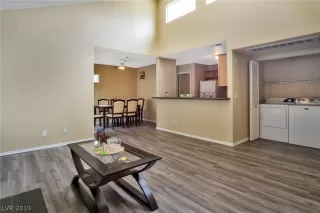 Photo #1: 2100360 Listing 