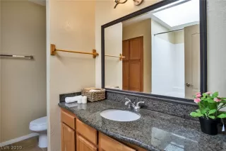 Photo #4: 2100360 Listing 