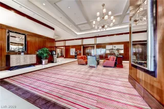 Photo #3: 2100362 Listing