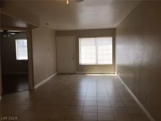 Photo #6: 2100498 Listing 