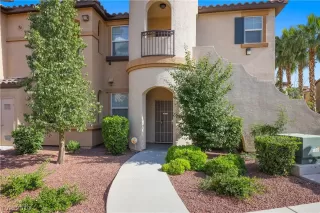 Photo #1: 2100512 Listing