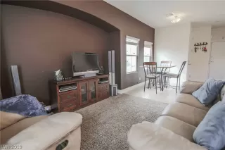 Photo #4: 2100577 Listing