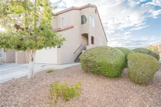 Photo #2: 2100715 Listing