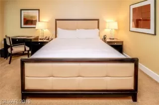 Photo #3: 2100754 Listing