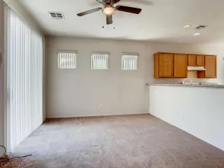 Photo #2: 2100761 Listing