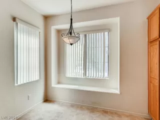 Photo #6: 2100761 Listing