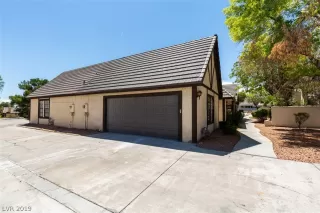 Photo #1: 2100785 Listing