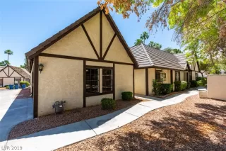 Photo #3: 2100785 Listing