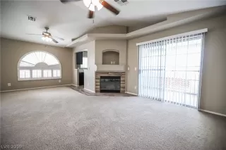 Photo #2: 2100829 Listing 