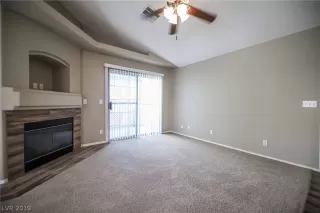 Photo #4: 2100829 Listing 