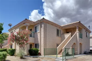 Photo #1: 2100839 Listing
