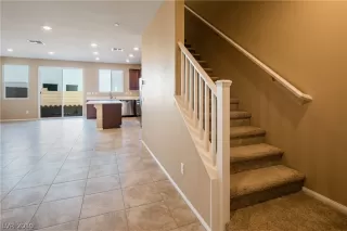Photo #2: 2100906 Listing 