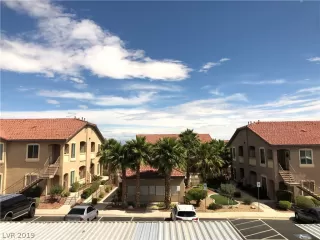 Photo #2: 2100921 Listing