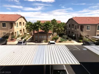 Photo #5: 2100921 Listing