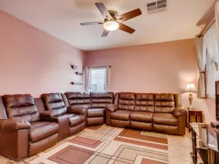 Photo #2: 2101030 Listing